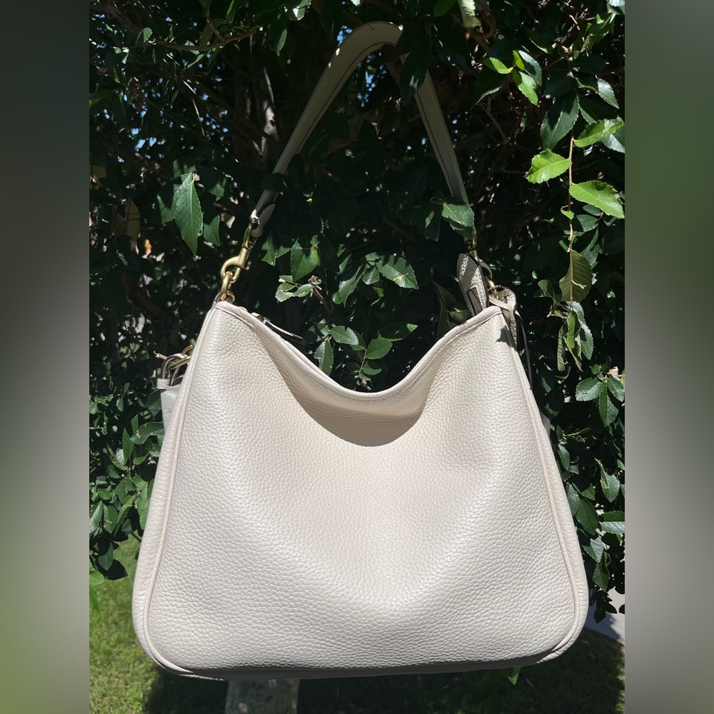 Sold ❌Coach Cary Shoulder Bag NWT